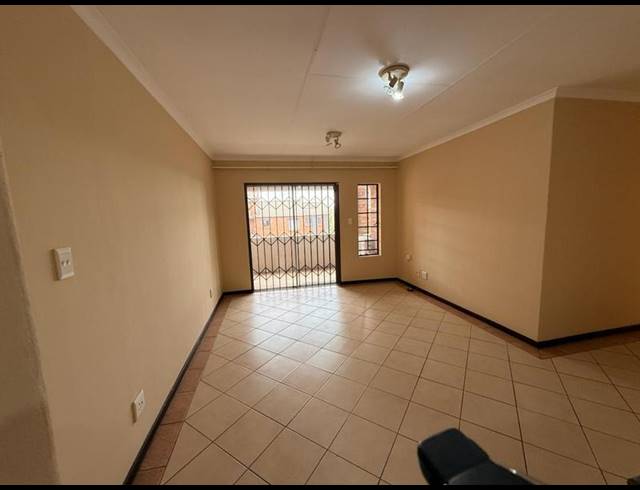3 BEDROOM PROPERTY TO RENT IN SAGEWOOD